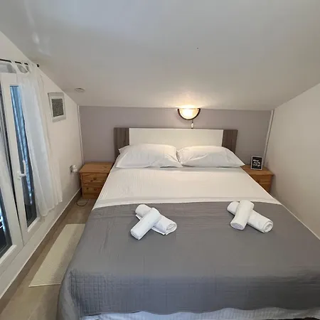 Lägenhet Mit Balkon Und Herrlichem Meerblick Trogir