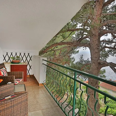 Mit Balkon Und Herrlichem Meerblick Apartment